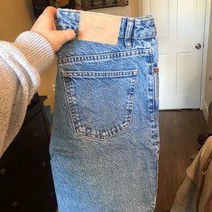 Zara Classic Mom Fit High Rise jeans
